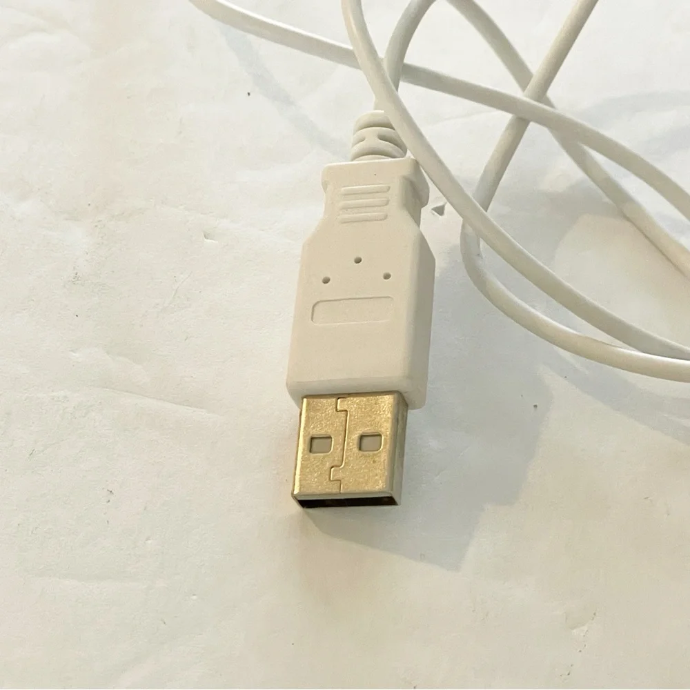 iHome Wired USB Mac Mouse - White (IMAC-M100W) MV2769 Electronic Computer‎